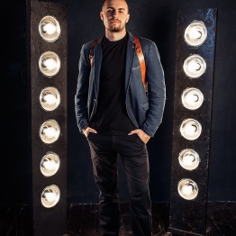 Коля Шелест