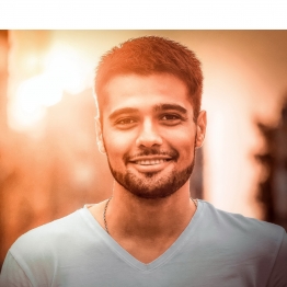 Михаил Бакузов