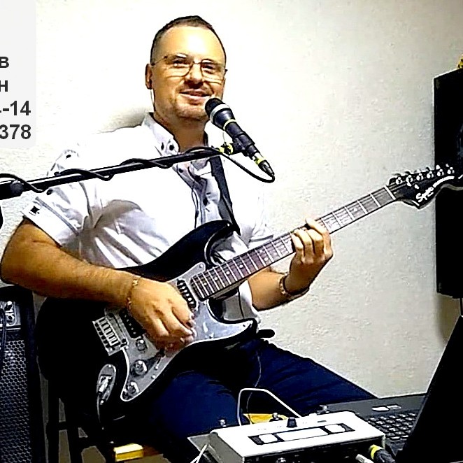 Роман Борисенко