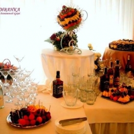 Вишиванка Кейтерінг