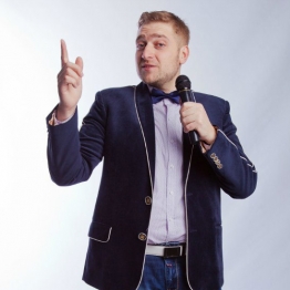 Александр Сахарок