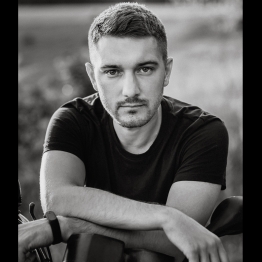 Міша Боднар