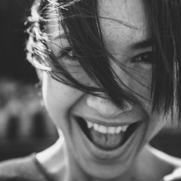 Таня Ніколаєнко