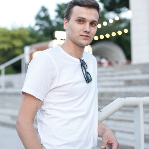 Антон Квартальный