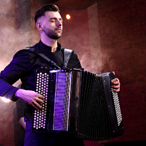 ACCORDIONMAN Баяніст / Акордеоніст