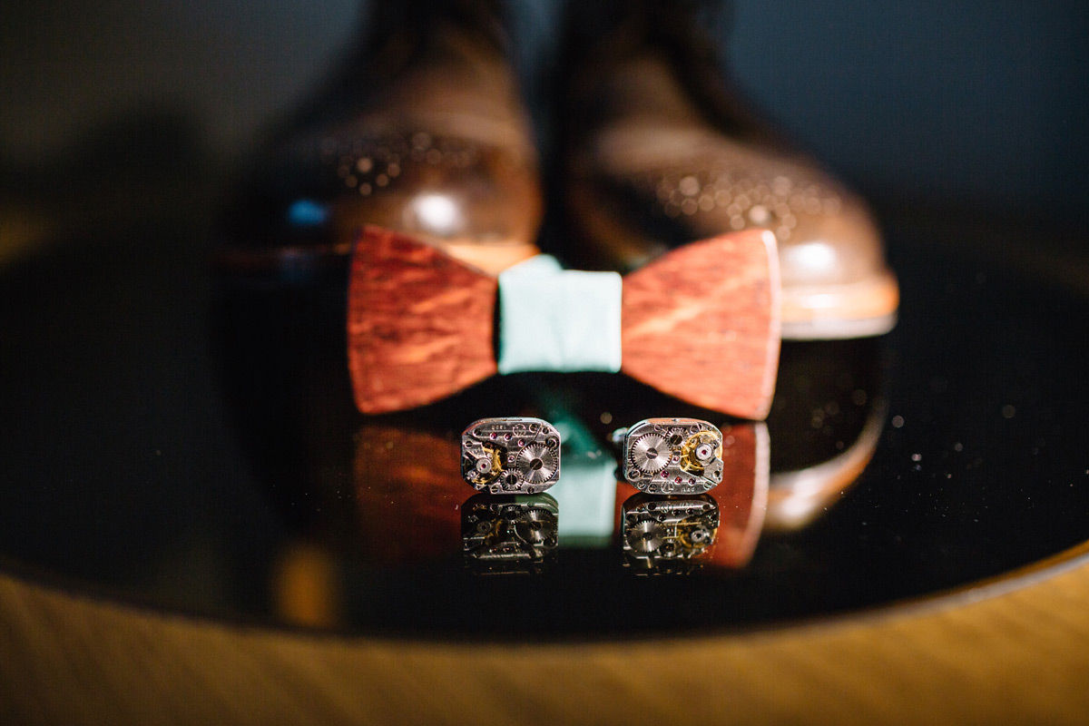 деревянная бабочка фото