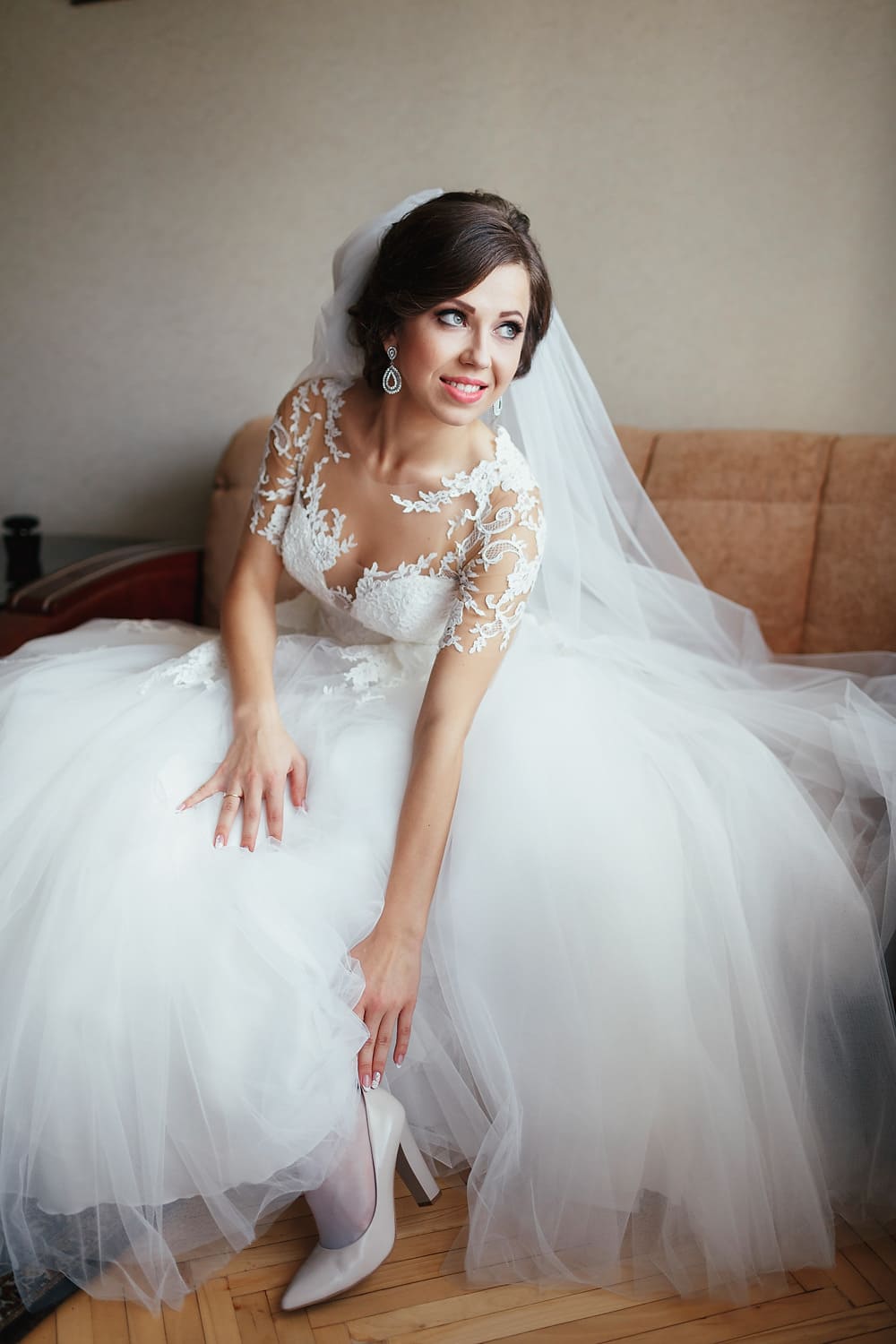 пишна сукню нареченої