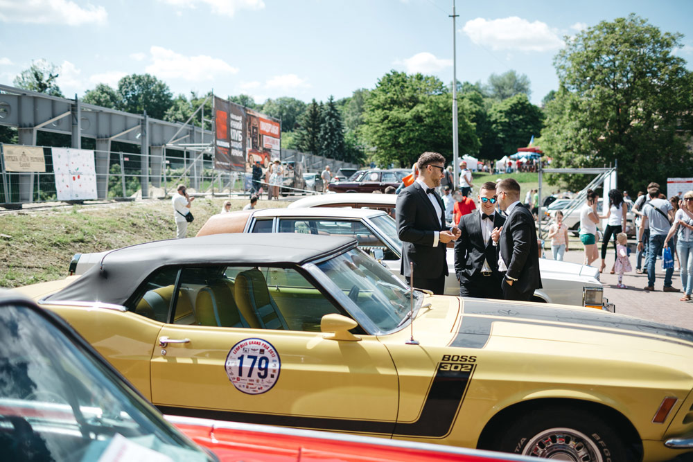 спортивная машина на свадьбу фото