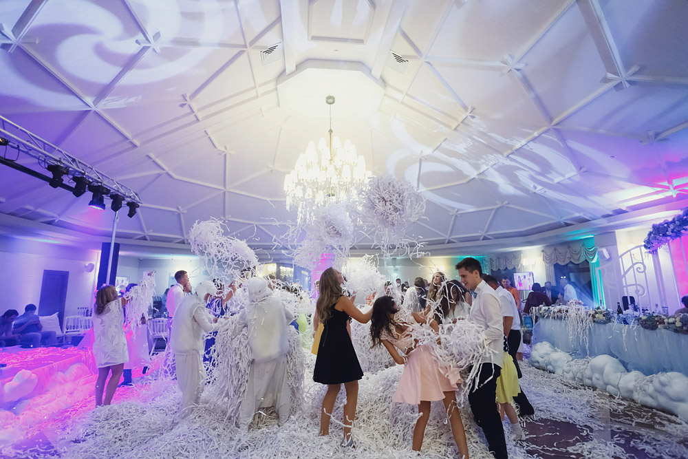 свадебное бумажное шоу фото