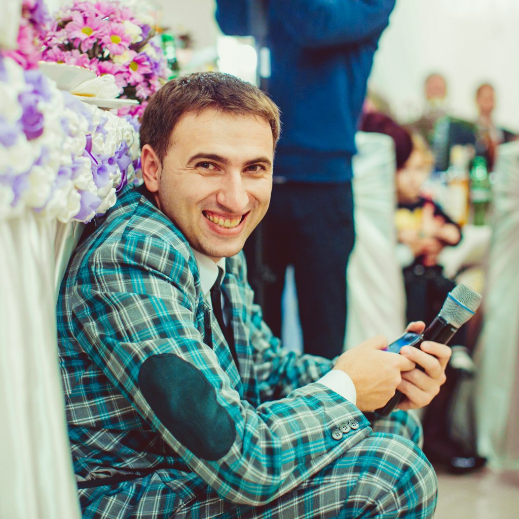 Ведучий Назар Бійчук