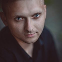 Тарас Мазурак