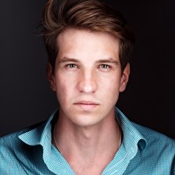 Данил Белый