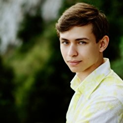 Александр Золотухин