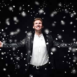 Сергій Караванець