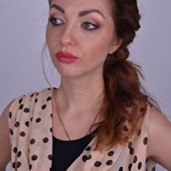 Альона Вовк