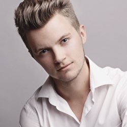 Богдан Сонячний