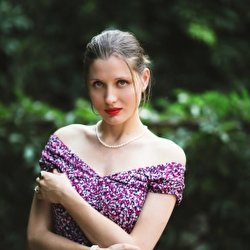 Олена Андрейчук