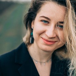 Катерина Мельник