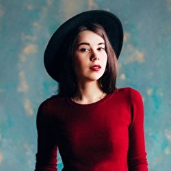 Настя Аниканова