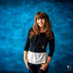 Олена Кравцова