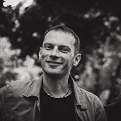 Роман Коновалов