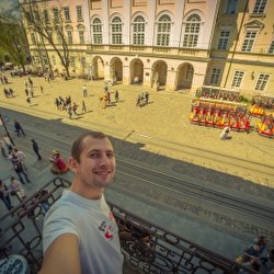 Віктор Ольхов