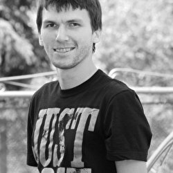 Максим Чумак