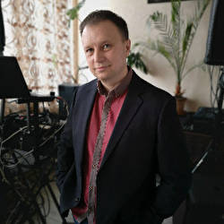 Сергей Дискотека, Живой вокал