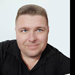 Максим Ермошин