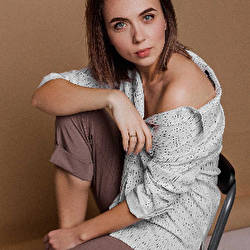 Юлія Мельник