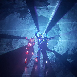 Світлове шоу Aliens 