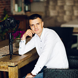 Олег Олійник