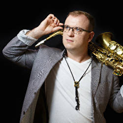 Саксофонист Александр Балашов