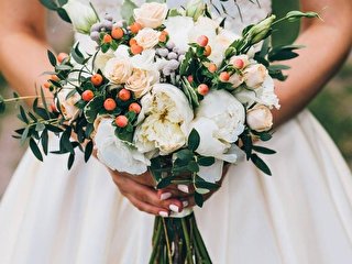 Необычные букеты для летней свадьбы - Hot Wedding