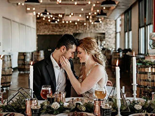 Стиль лофт і оформлення весілля - Hot Wedding