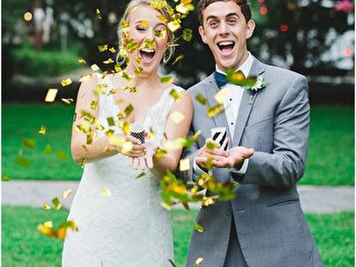 Обряд обсипання молодих і що для нього потрібно - Hot Wedding